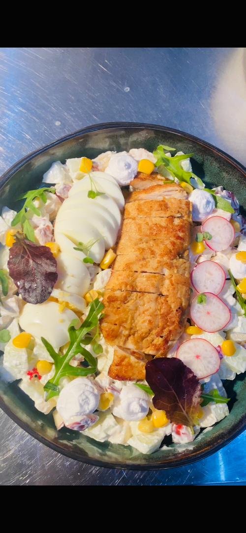 Chef ’s special salad
